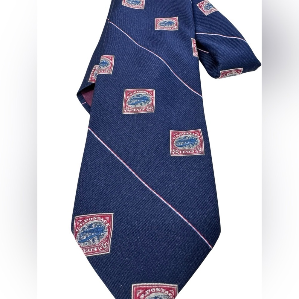 Vtg Smithsonian Institute 1918 Inverted Jenny Airmail Stamp Neck Tie